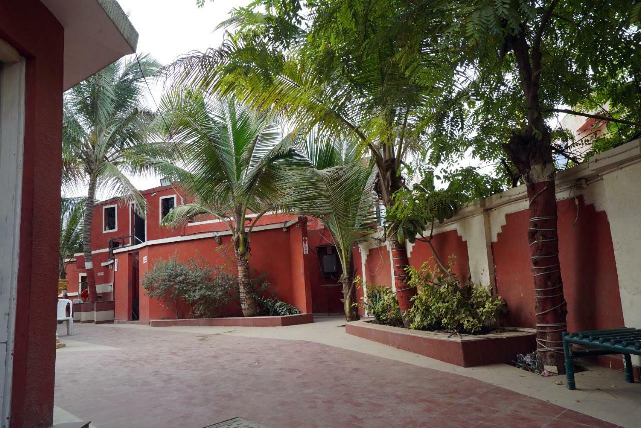 Hotel Royal Ahmedabad Exterior foto